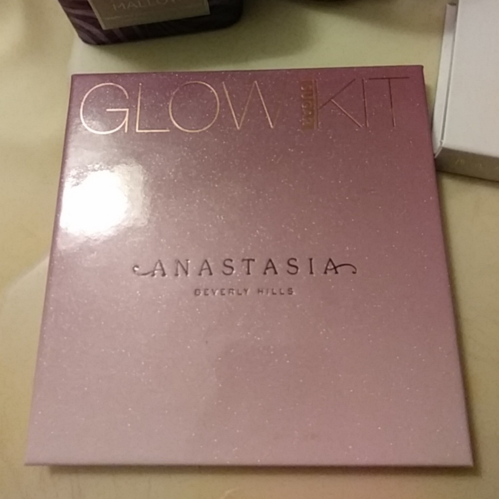 🌸Anastasia Glow kit Sugar🌸